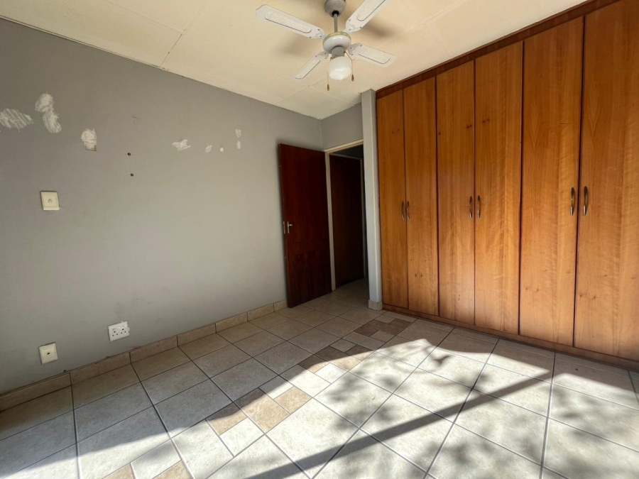 1 Bedroom Property for Sale in Wilkoppies North West